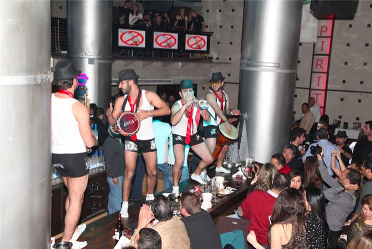 La Folie Rouge 2013 Part 1
